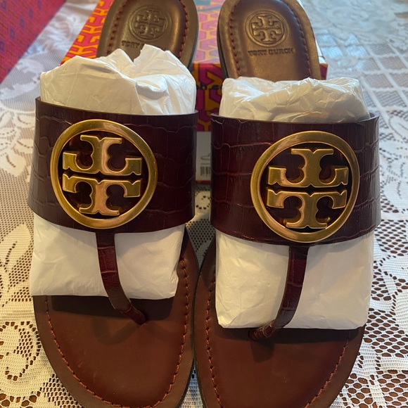 Tory Burch Benton Band Flat Sandal - Picture 2 of 2